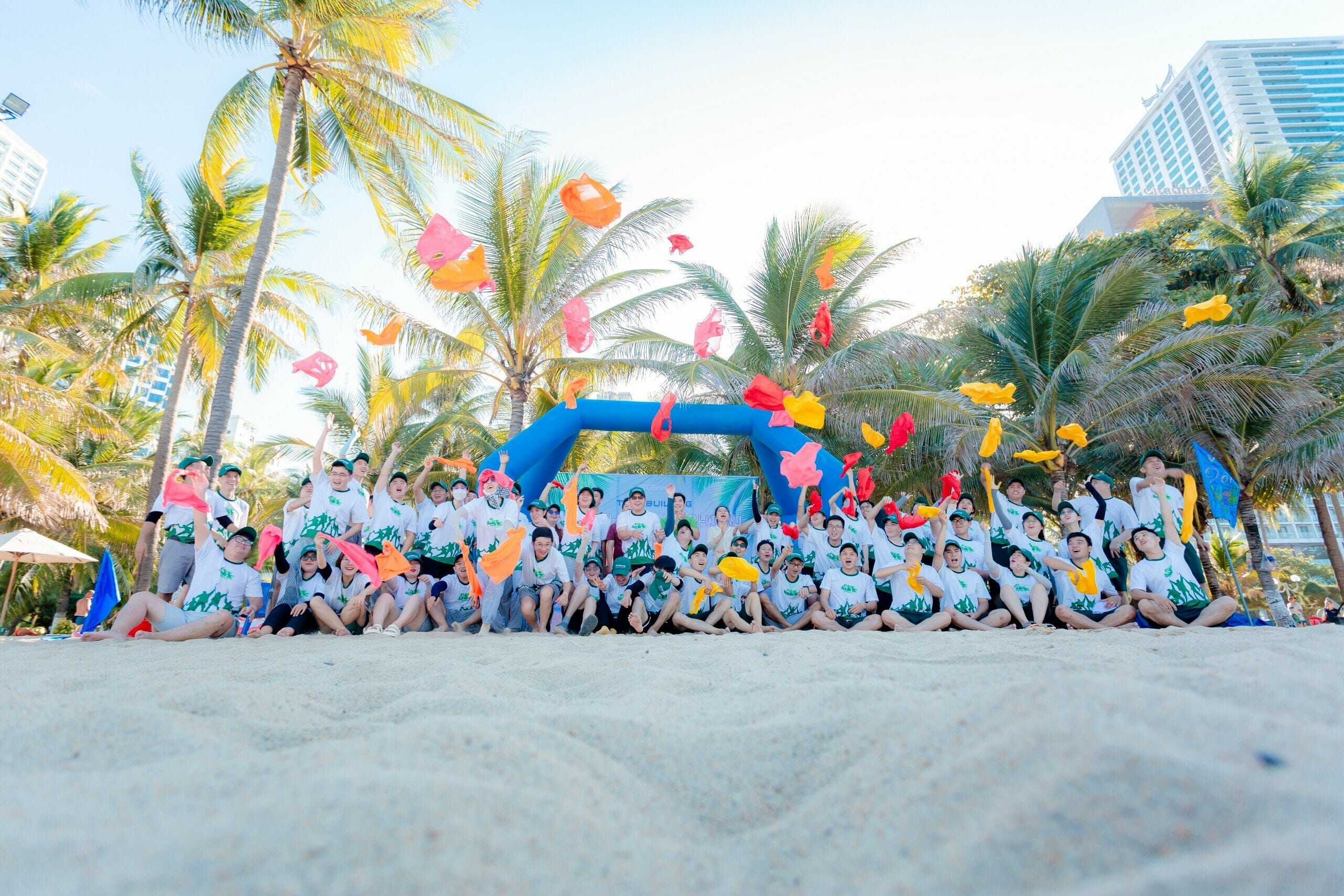 moi-truong-lam-viec-tai-dtcgroup