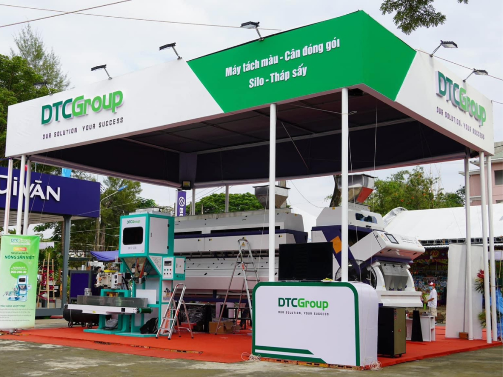 Hình ảnh gian hàng trưng bày hội chợ của DTC